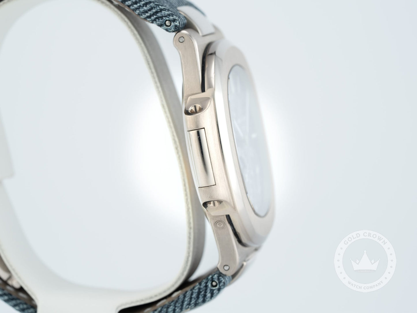 Patek Philippe Nautilus 5712G-001 Full Set