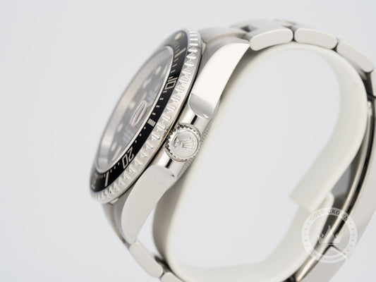 Rolex Sea-Dweller 126600 Full Set