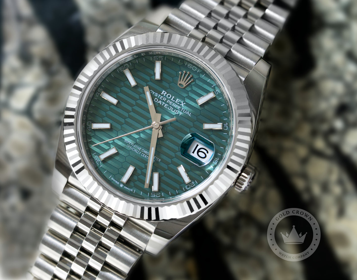 Rolex Datejust 126334 “Green Motif” Full Set