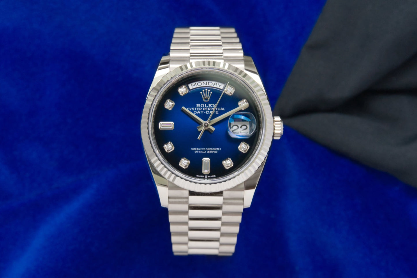 Rolex White Gold Day-Date Ombre Dial 128239 Full Set