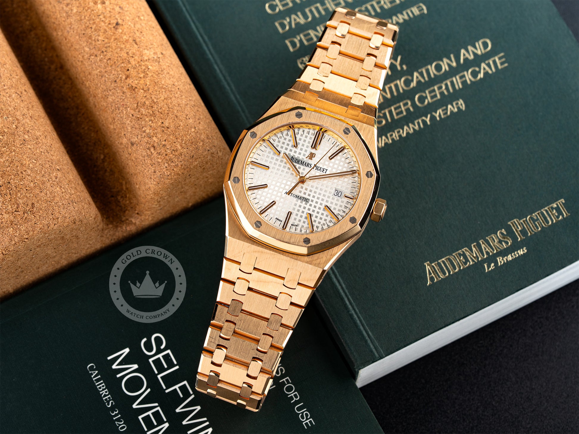 audemars-piguet-15400OROO1220OR02-sku-000730-marketing-9.jpg