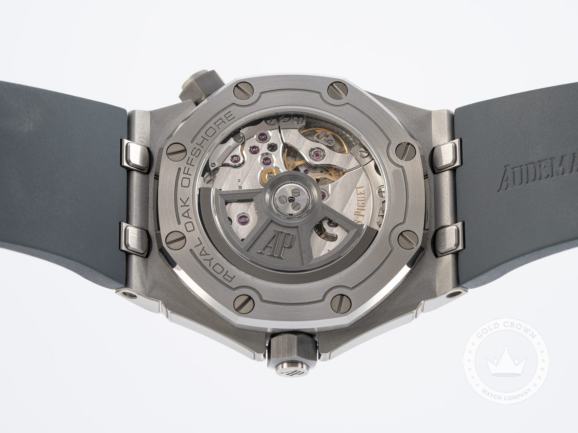 audemars-piguet-15720ST.OO.A009CA.01-sku-000621-5.jpg