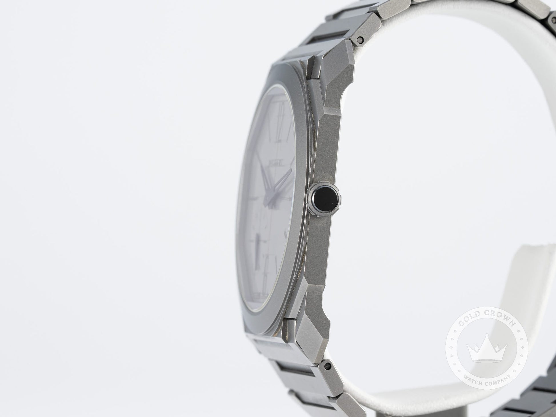 bvlgari-octo-finissimo-sku-000873-2.jpg