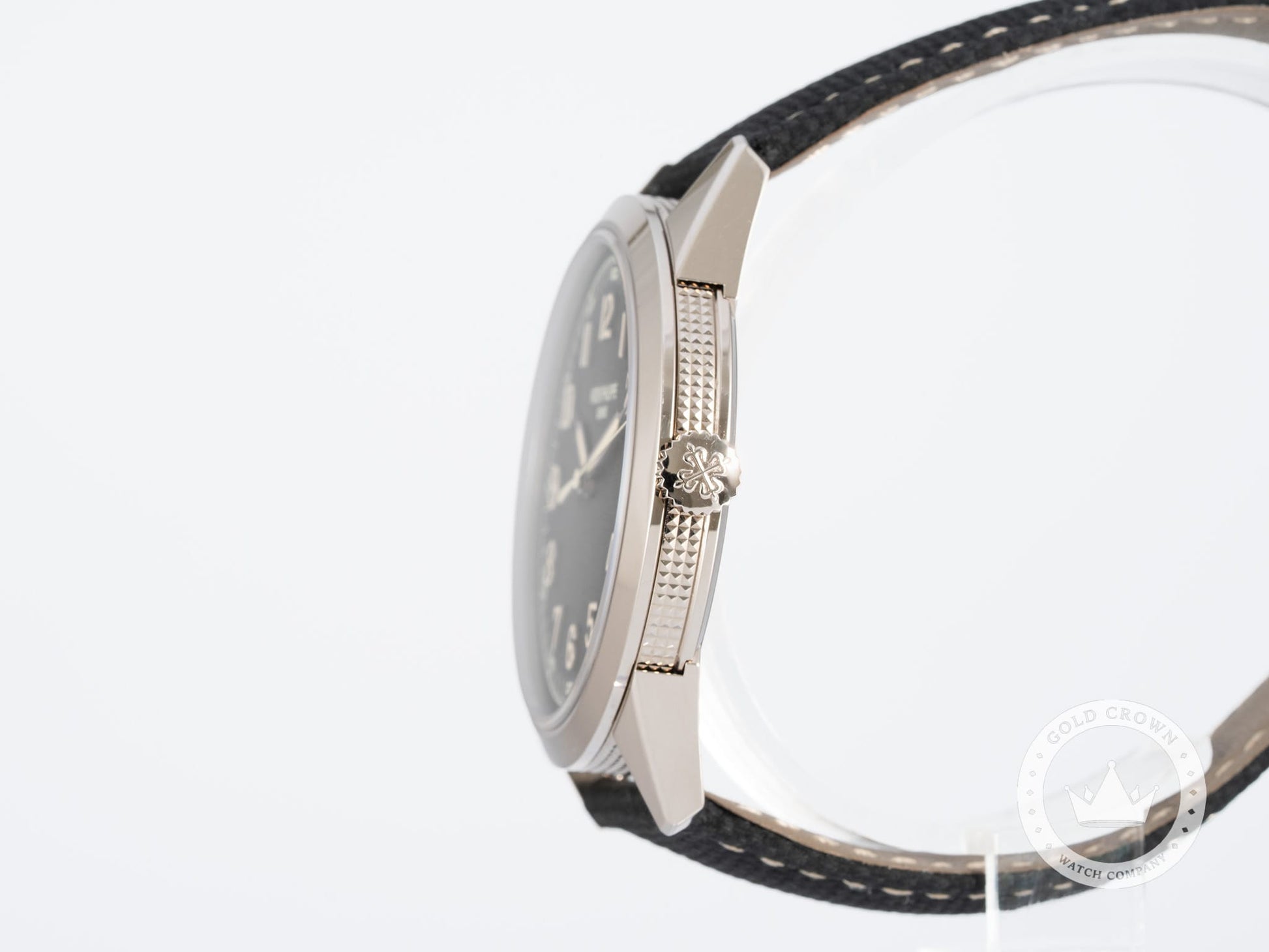 patek-philippe-5226G-001-sku-001017-2.jpg