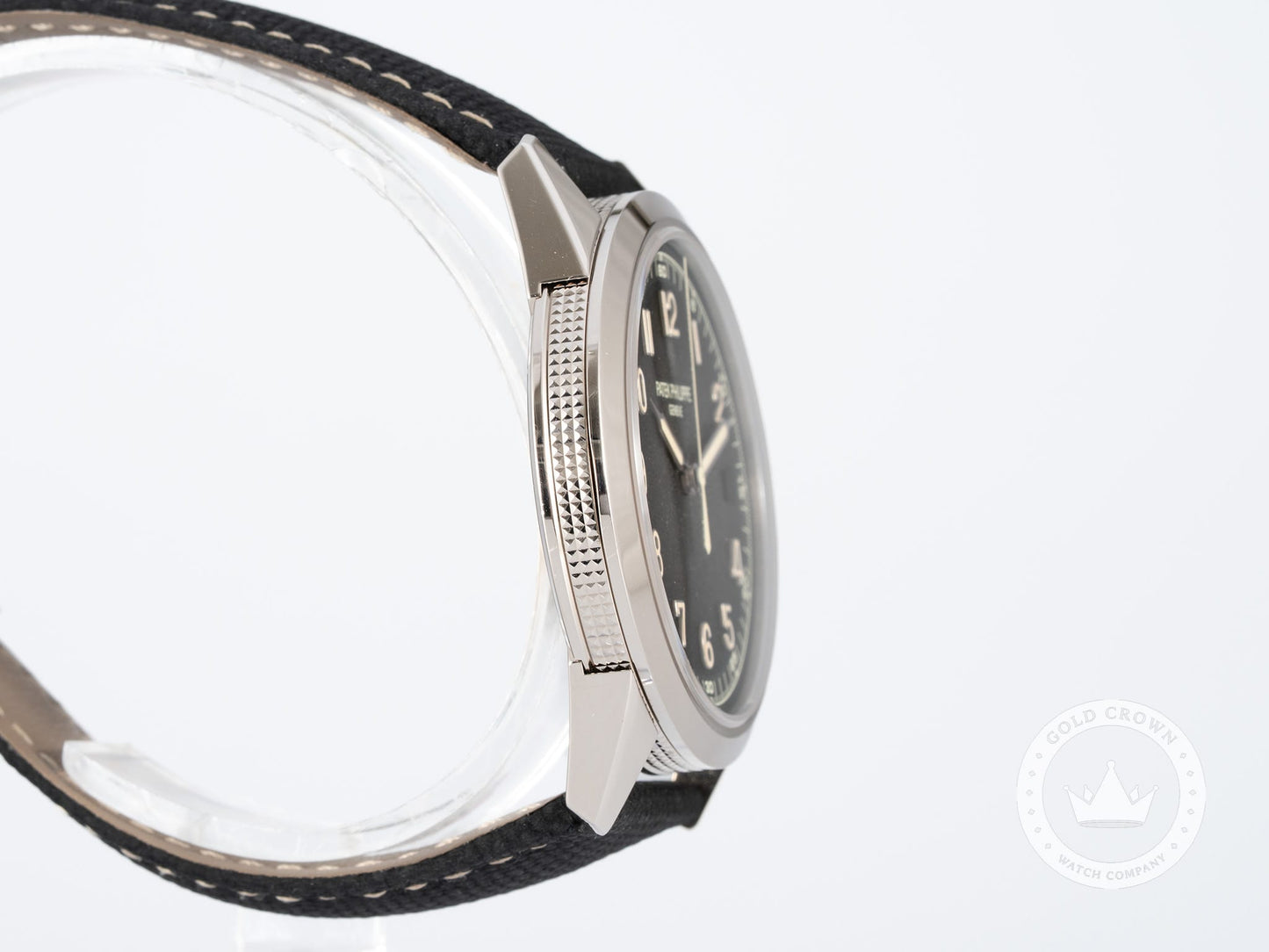 patek-philippe-5226G-001-sku-001017-3.jpg