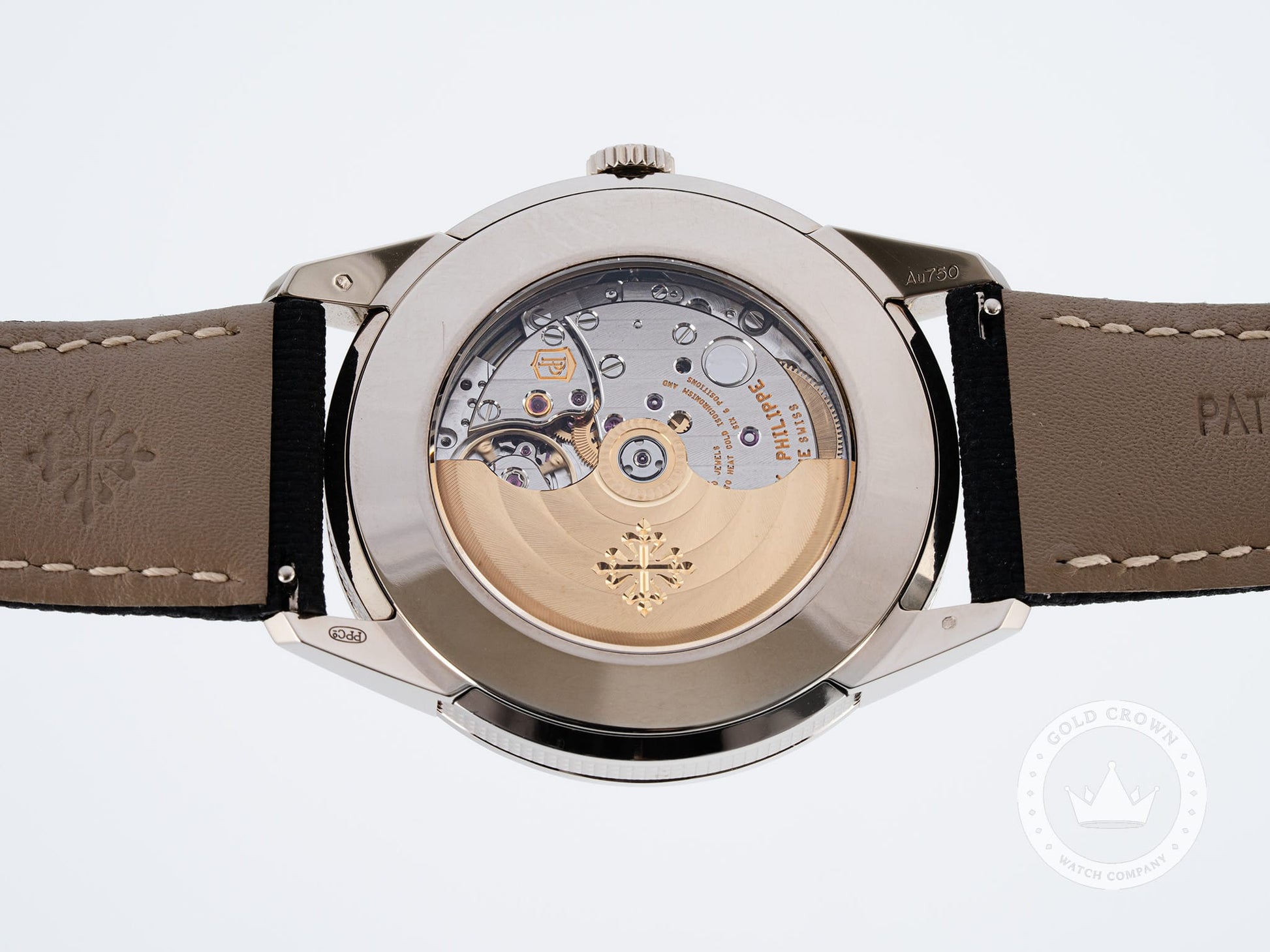 patek-philippe-5226G-001-sku-001017-7.jpg