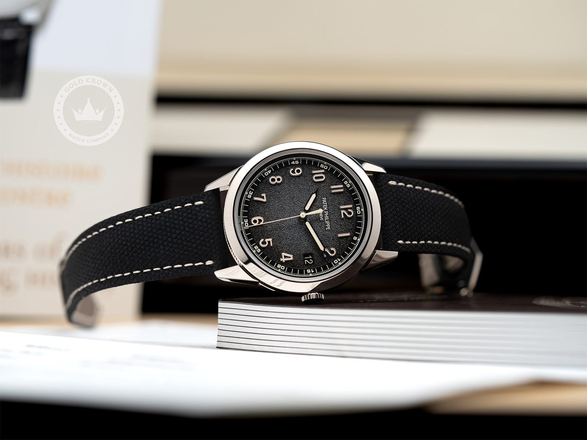 patek-philippe-5226g-001-sku-000488-marketing-9.jpg