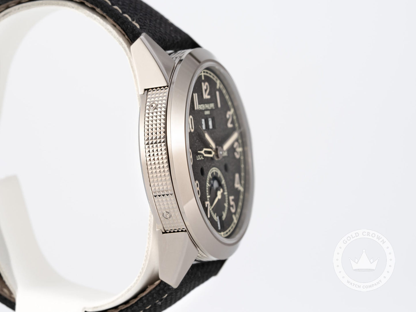 patek-philippe-5326g-001-sku-000627-3.jpg