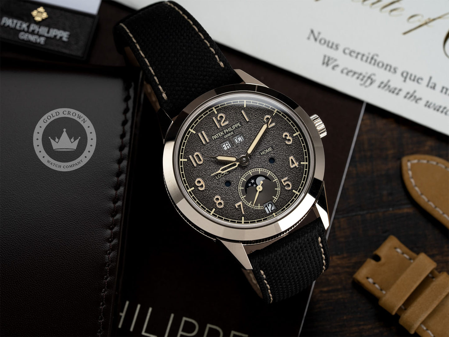 patek-philippe-5326g-001-sku-000627-marketing-9.jpg