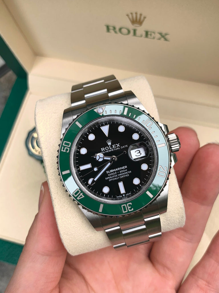 Rolex Submariner 126610LV “Kermit” Full Set